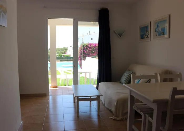 Apartamentos Saura